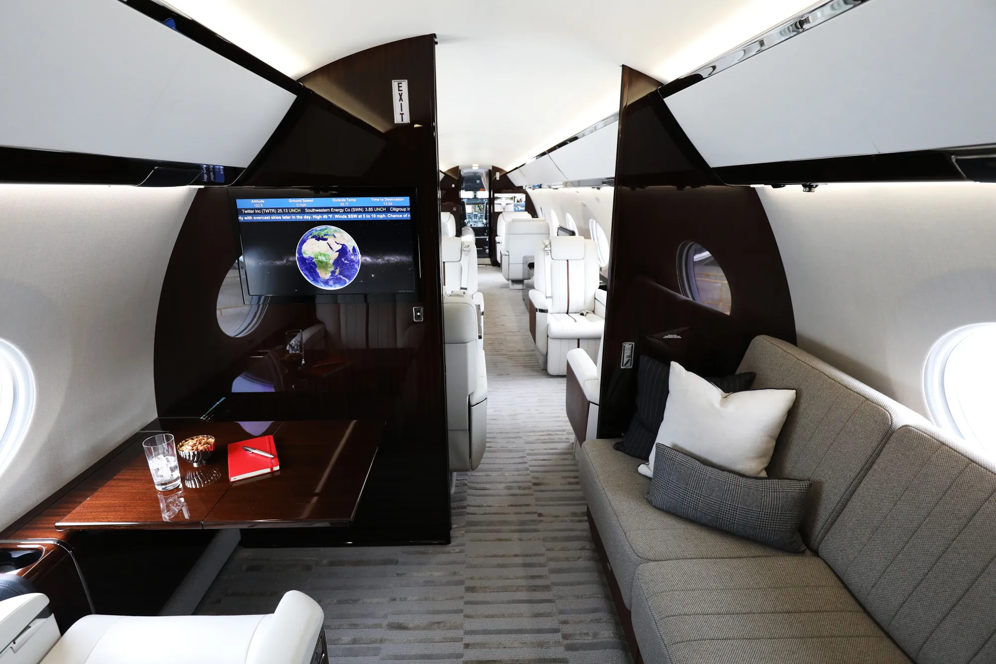 Gulfstream G650ER business jet