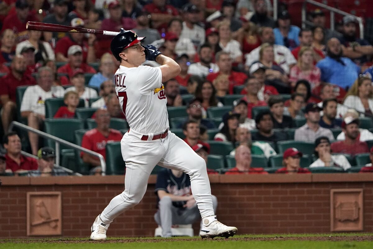 Is Tyler O'Neill a realistic trade target for the Atlanta Braves?
