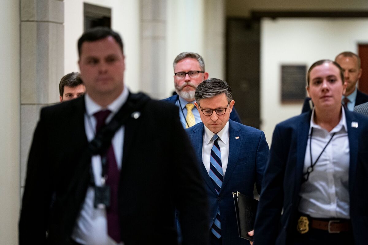 GOP Holds Firm on Health Care as U.S. Government Shutdown Nears Three Weeks