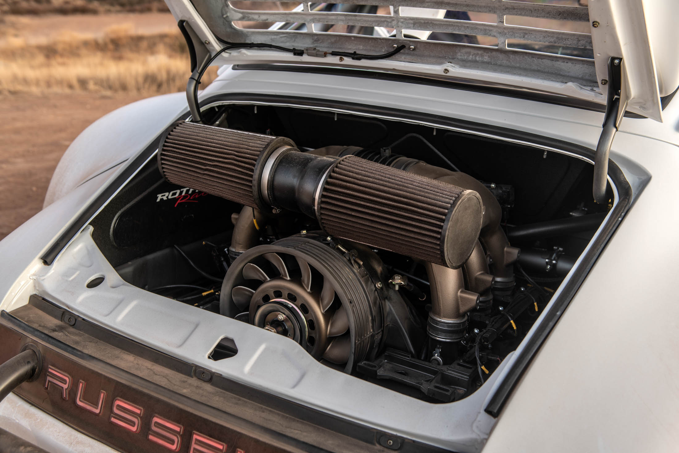 how to open porsche 911 engine compartment