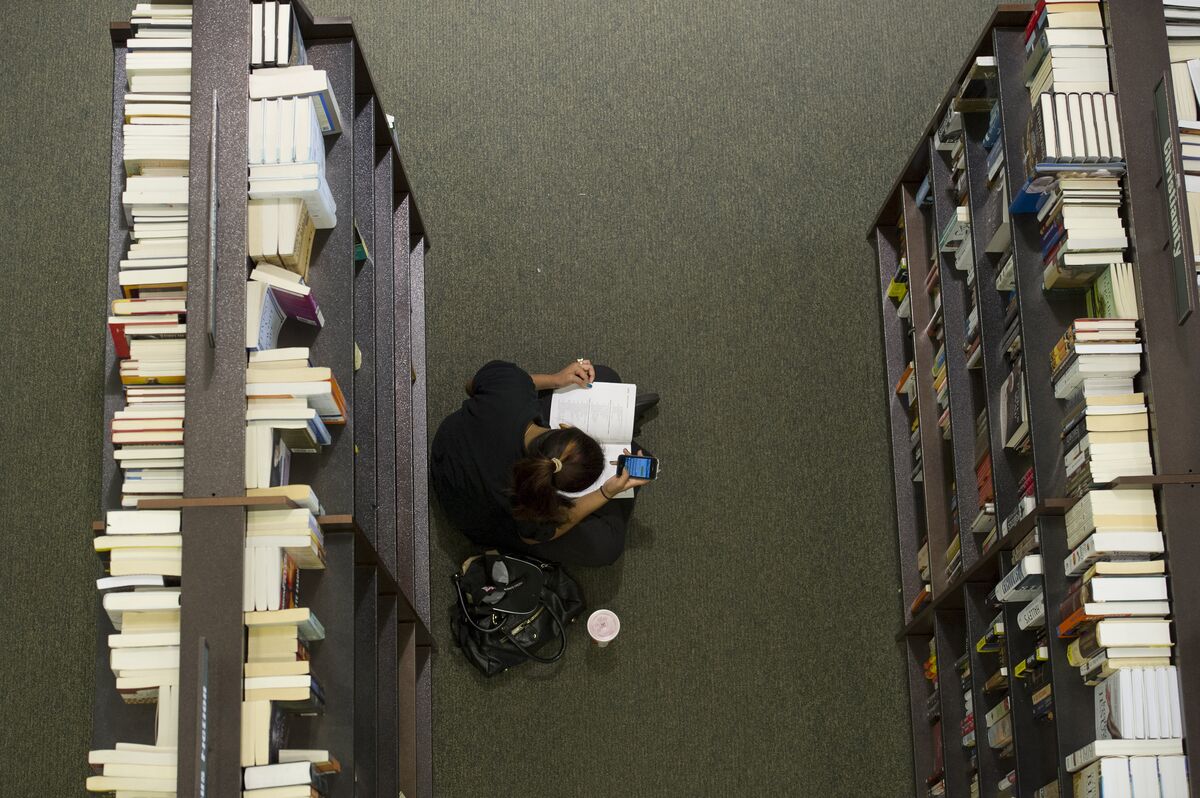 Transcript: Ryan Holiday on Opening a Bookstore During a Pandemic -  Bloomberg