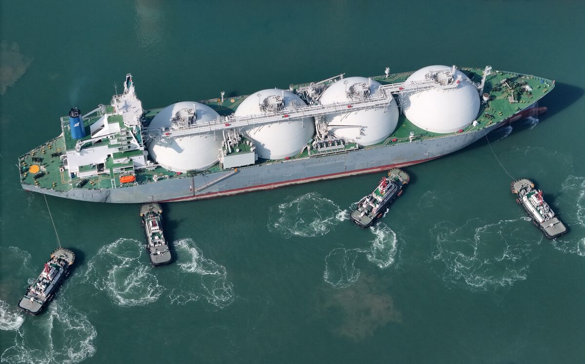 Nhập khẩu LNG của Trung Quốc tháng 9 dự kiến giảm tháng thứ 11 liên tiếp