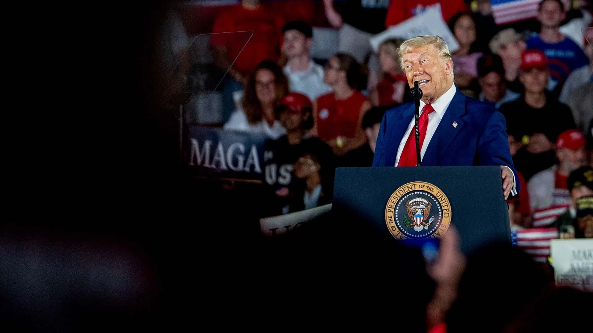 Watch Trump Bashes Powell, Touts Tariffs at Rally to Mark 100 Days in ...