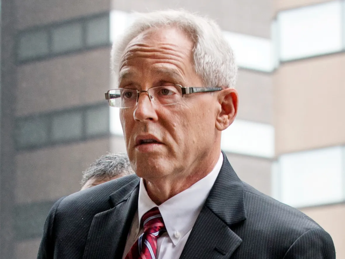 Greg Kelly