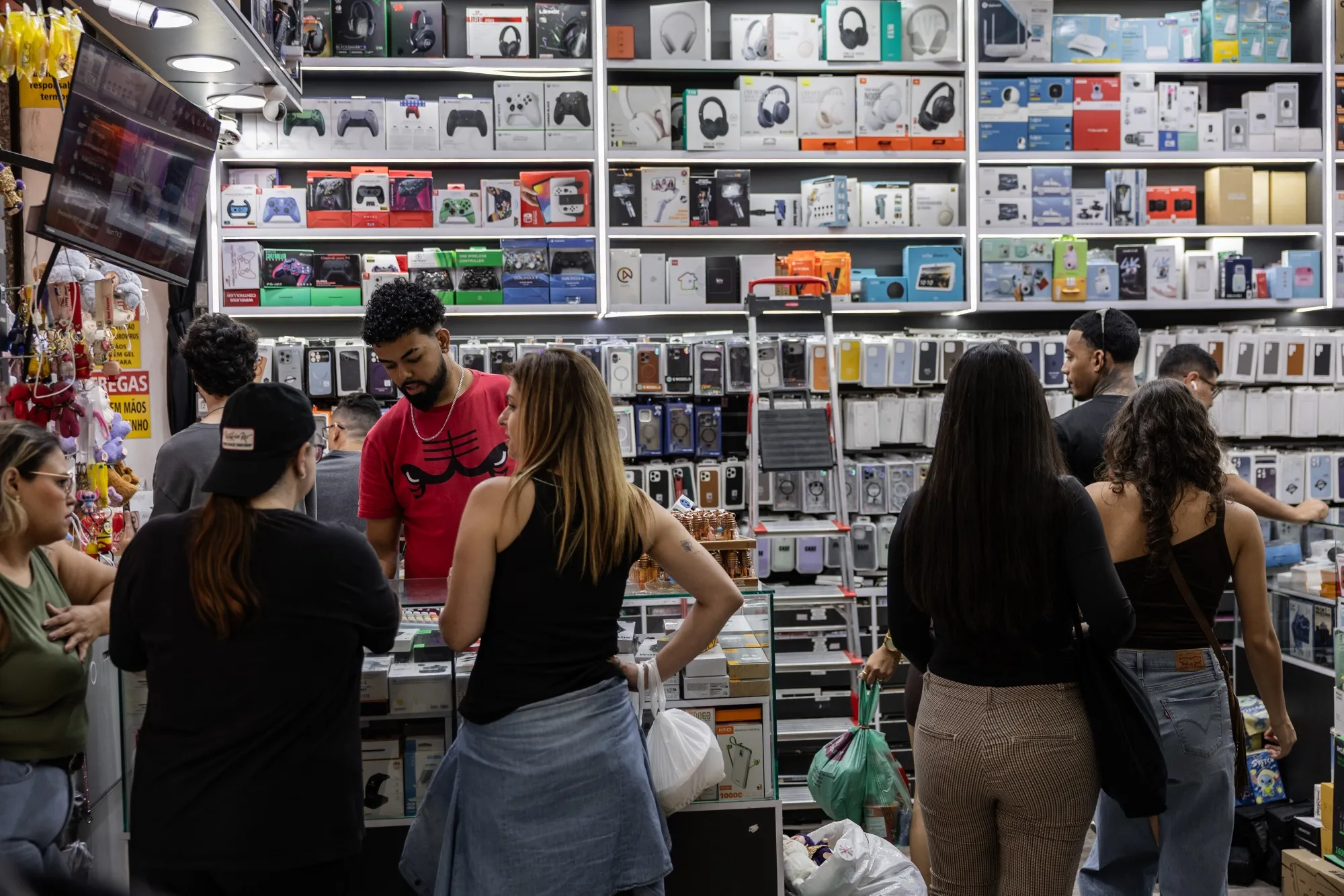 Shoppers at a store in&nbsp;Sao Paulo.