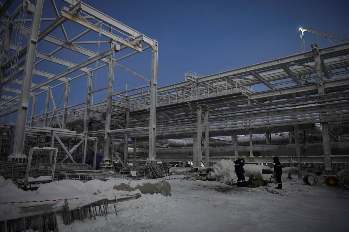 Vitol Sees Growing Russian Shipments to China From Arctic LNG 2