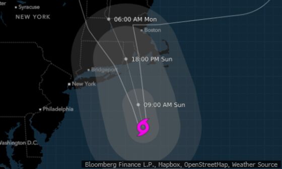 Henri Barrels Toward New England With Powerful Storm Surge