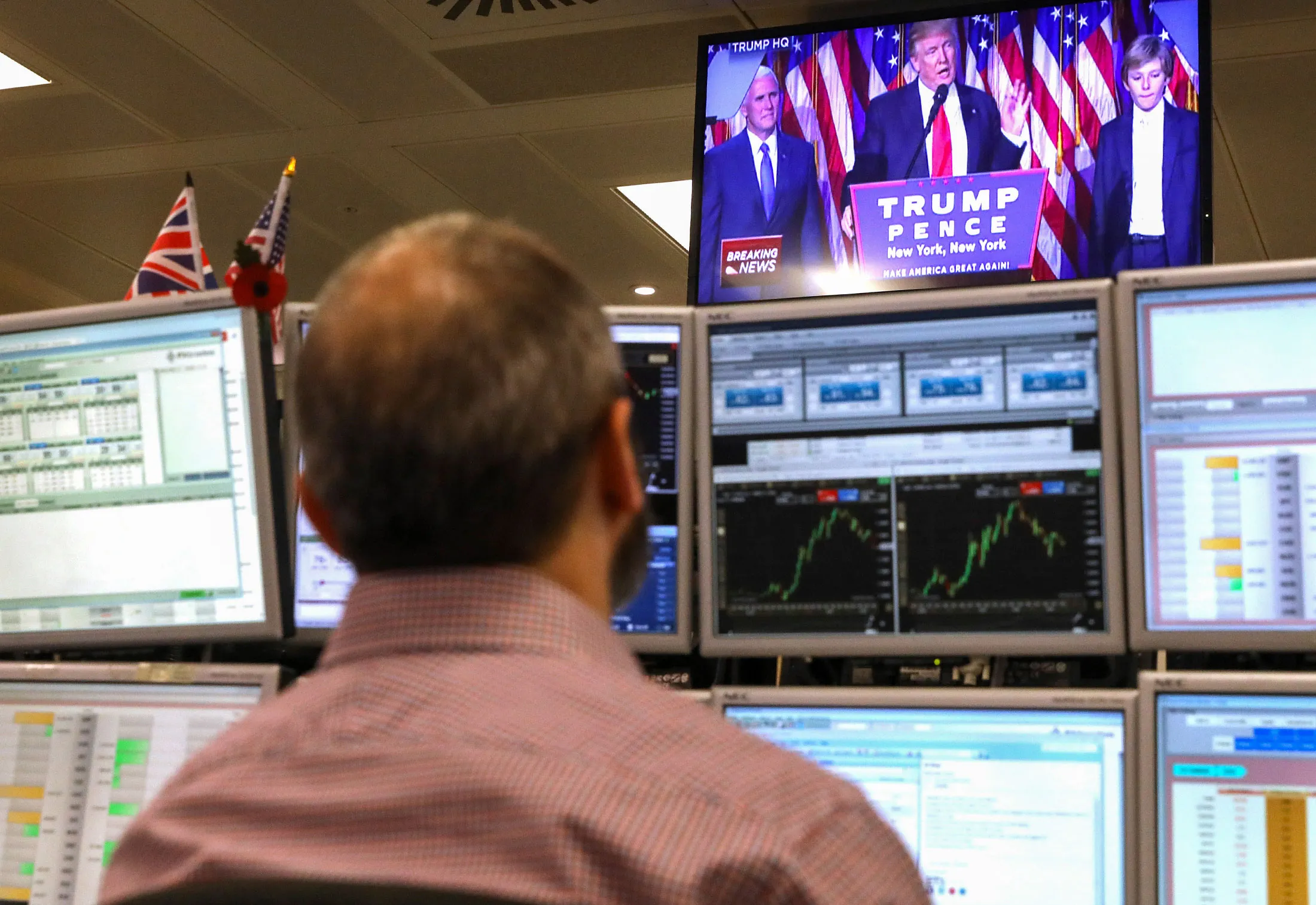 1478688357_TRUMP_FX