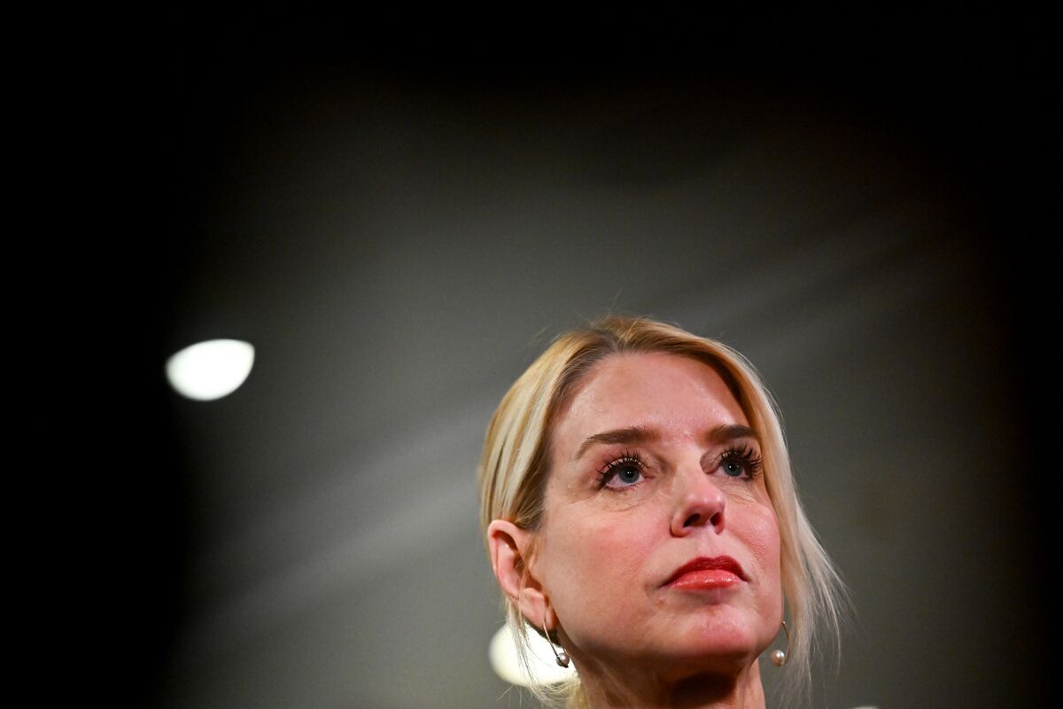 assets.bwbx.io image