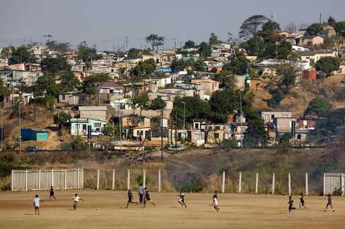 S. Africa Court Exempts Chinese-Owned Plants From Wage Rules