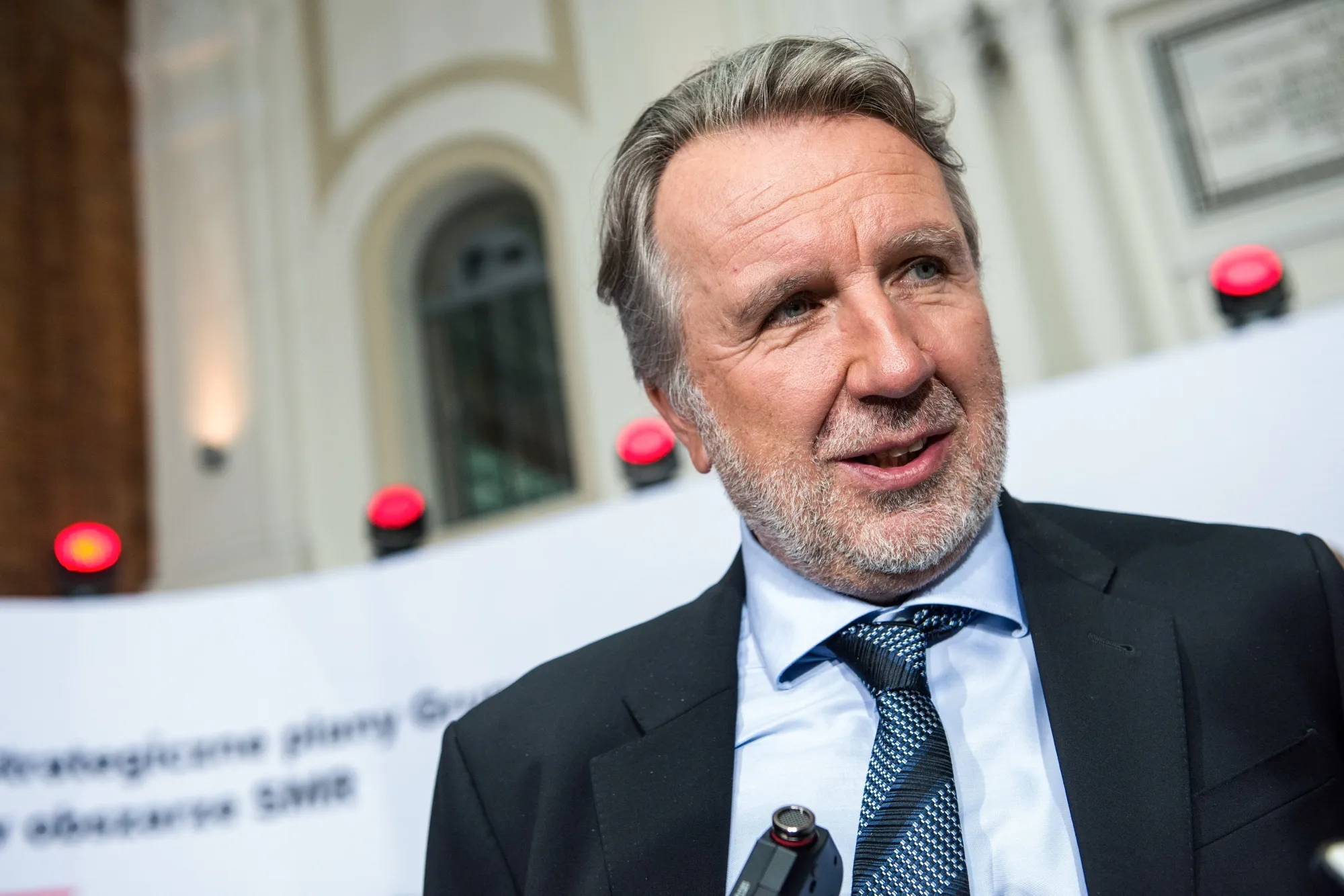 Billionaire Solowow Says Poland Needs Deep Energy Changes - Bloomberg