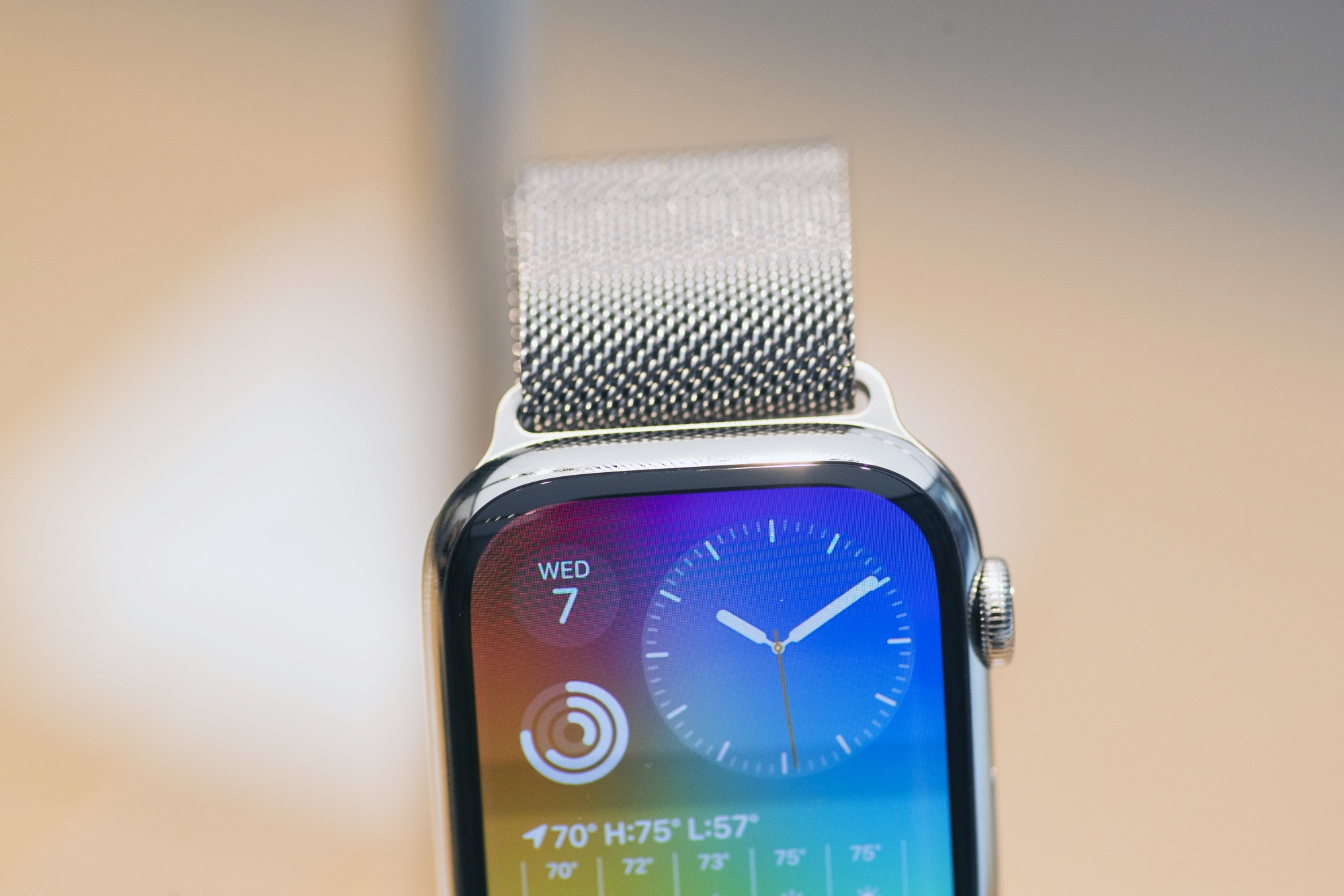 Apple new hot sale watch launch