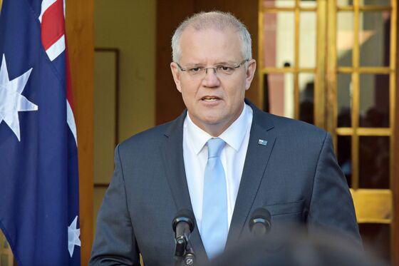 Morrison Vows to Cut Aussie First-Home Owner Deposit to 5%