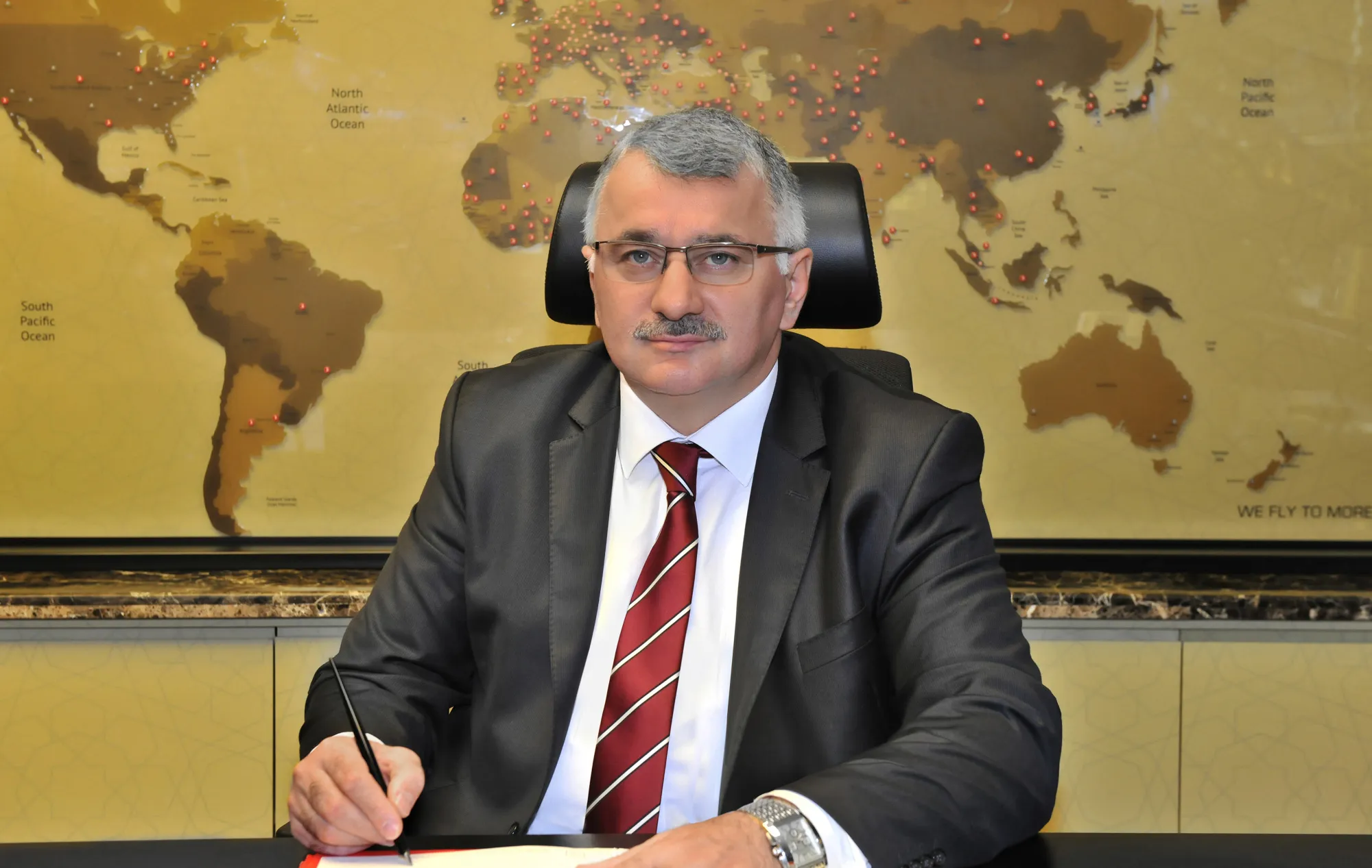 Turkish Air Appoints Bilal Ekşi Chief Executive as Kotil Resigns - Bloomberg