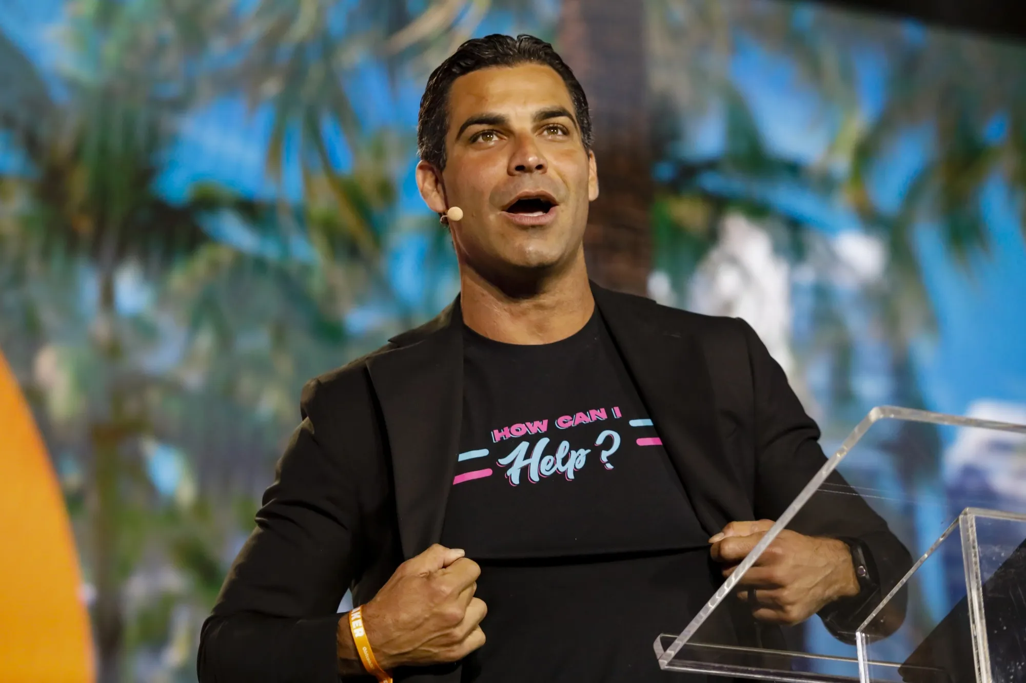 Miami Mayor Francis Suarez speaks during the Bitcoin 2021 conference.