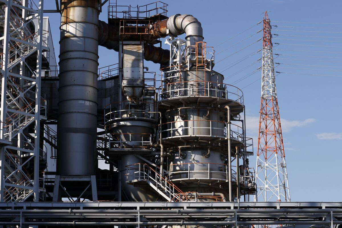 bloomberg.com - Shoko Oda - Japan to Allow More Coal-Fired Power to Cope With Energy Shock