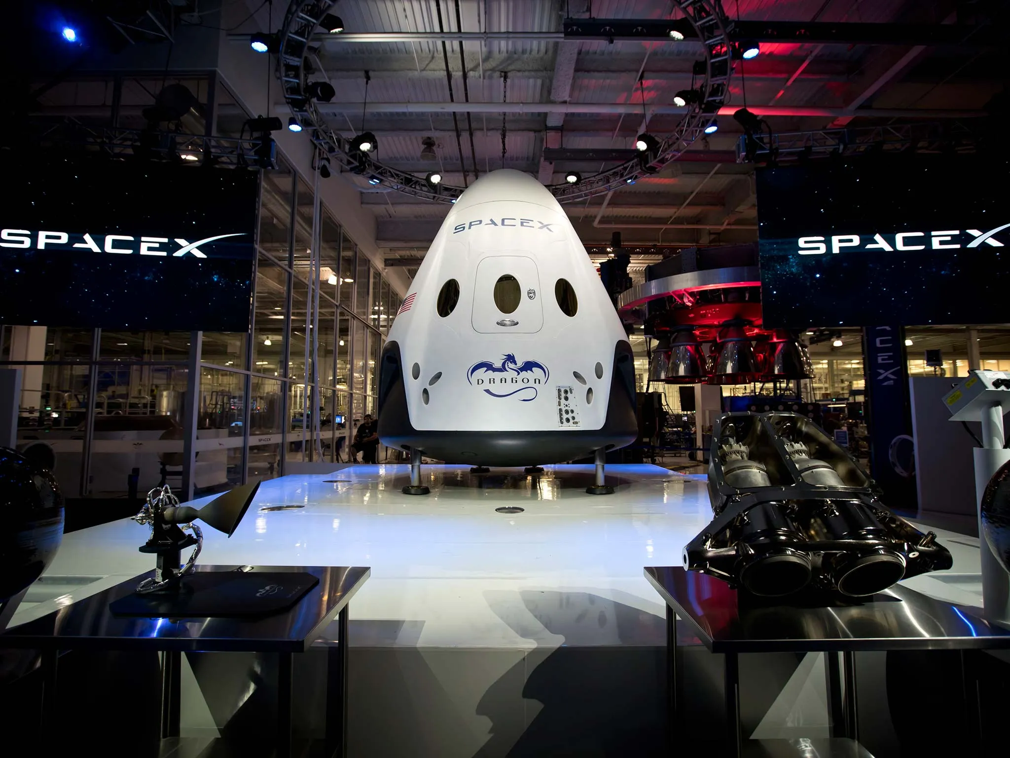 SpaceX's Dragon is a free-flying spacecraft designed to deliver both cargo and people to orbiting destinations, on May 29, 2014.

