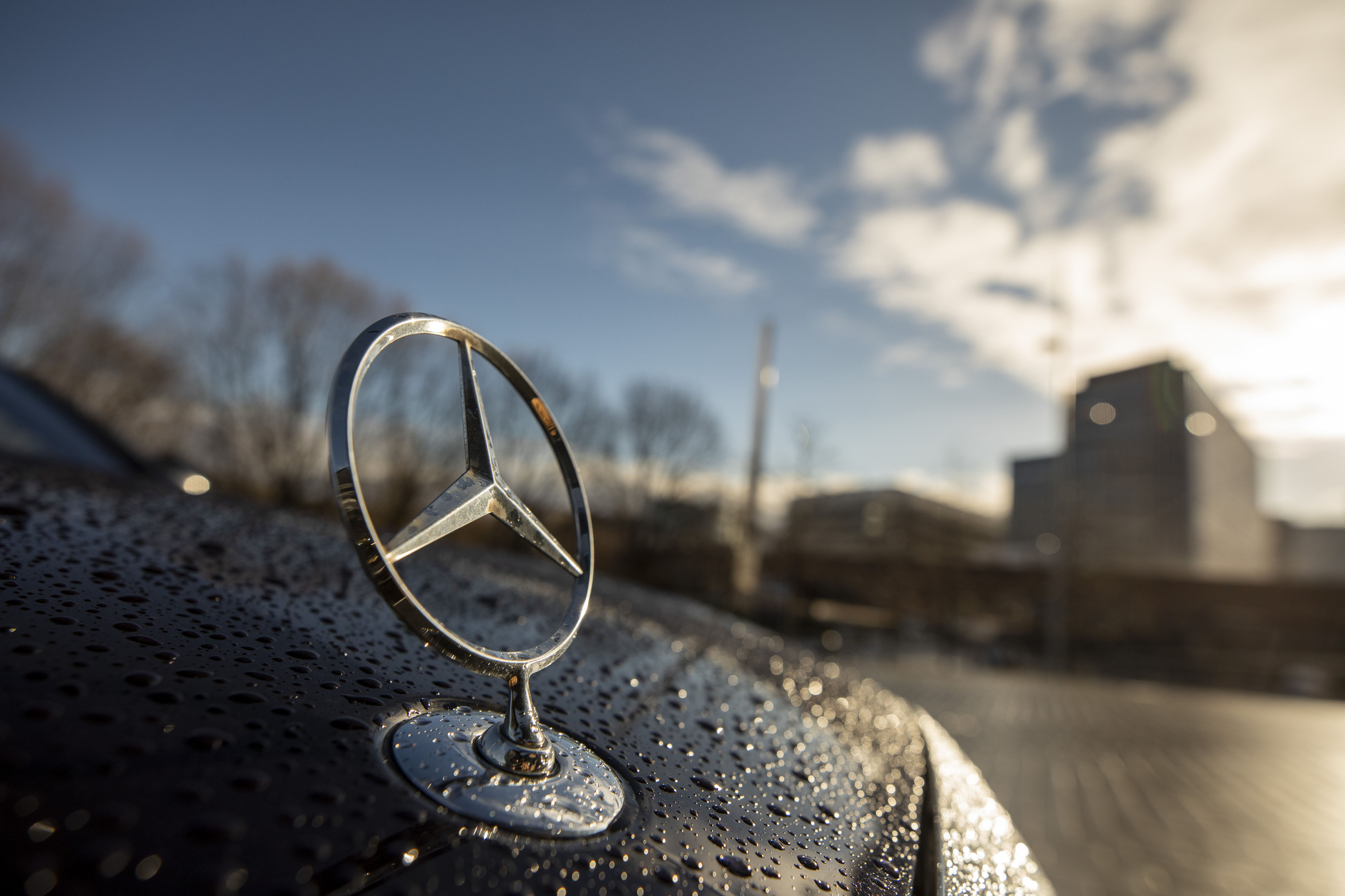 Daimler Revenue, Profit Drops As Coronavirus Slows Auto Sales