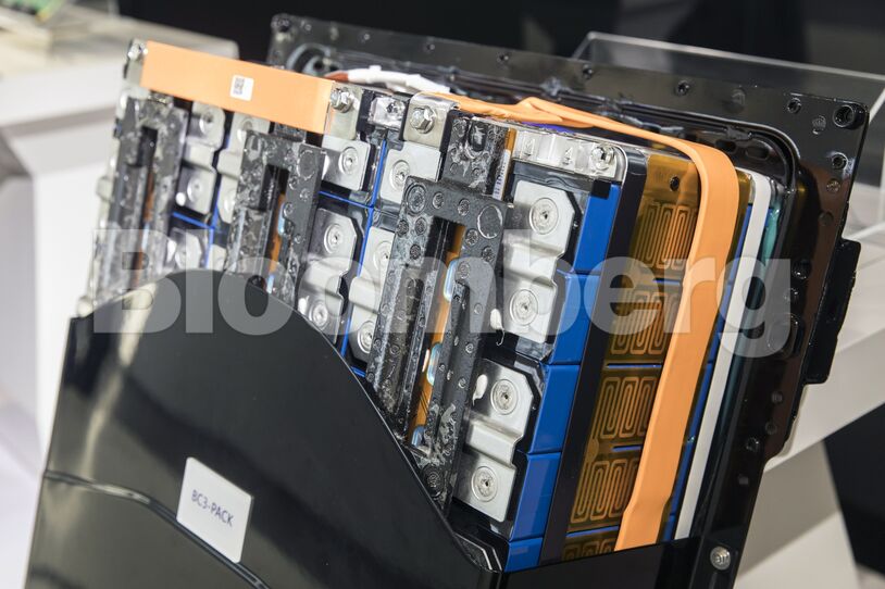 Million-Mile Electric-Car Battery Is Ready, Chinese Giant CATCL Says
