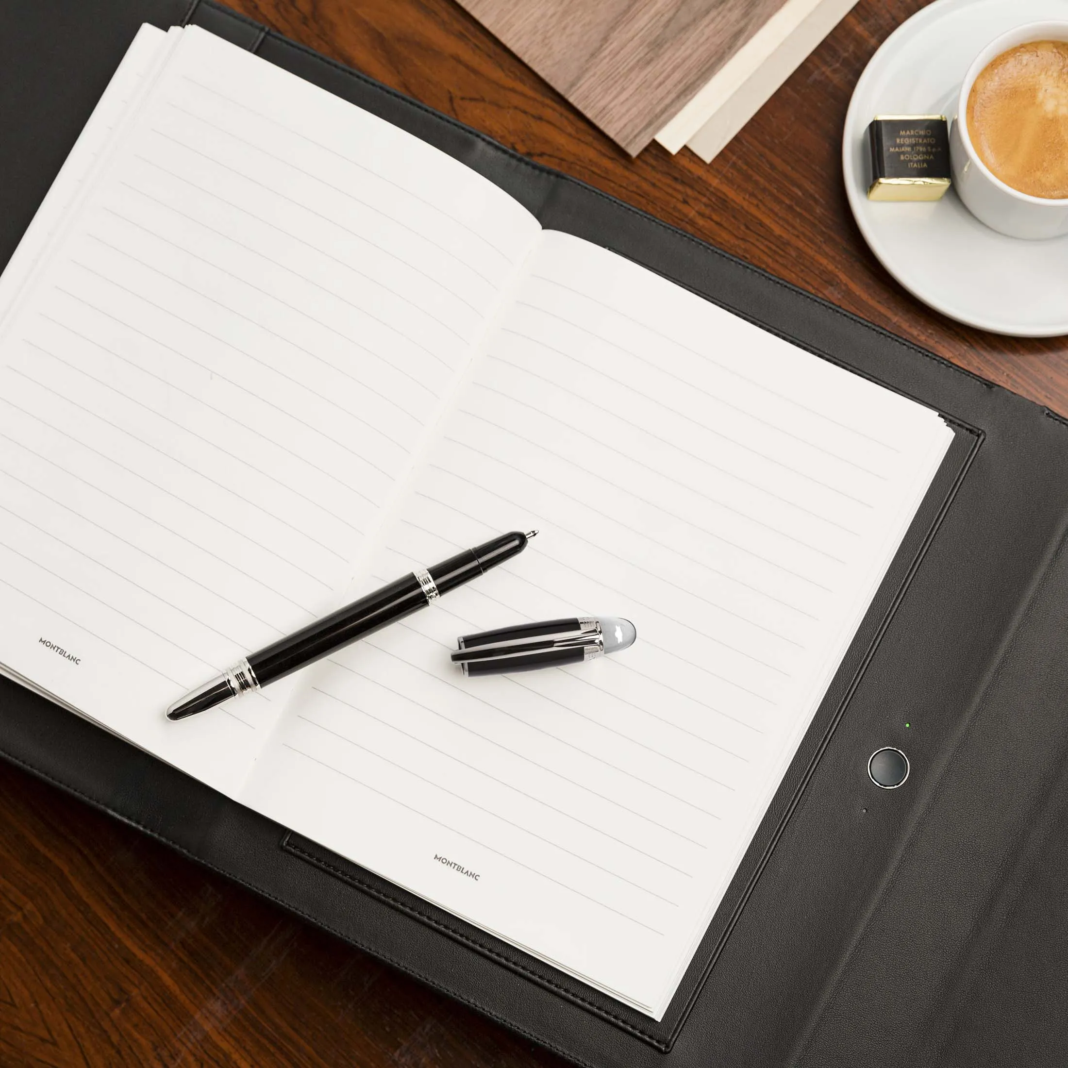 筆記具 MONTBLANC Augmented Paper Montblanc Augmented Paper Review - Bloomberg