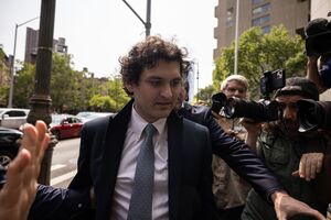Sam Bankman-Fried arrives at court in New York in Junne 2023.