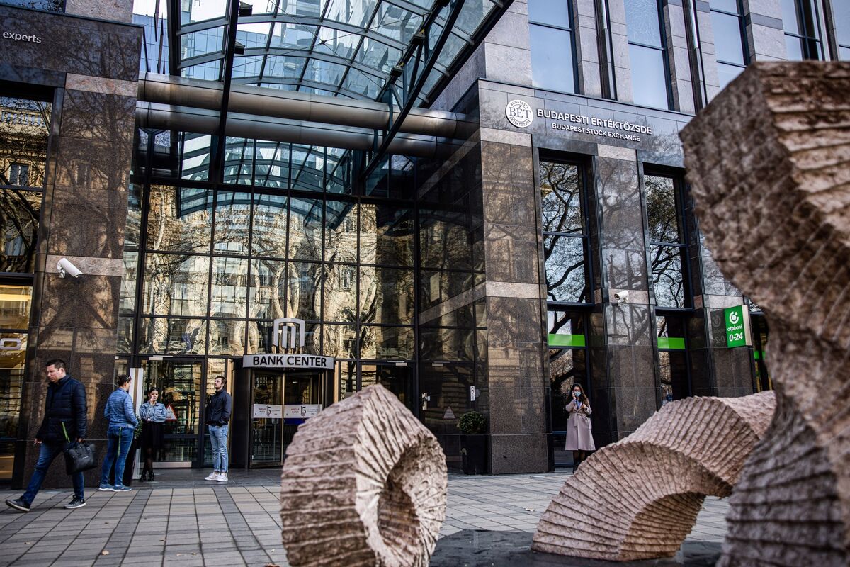 ⚫️ BLOOMBERG: "Rally delle obbligazioni dei mercati emergenti: un cambio nelle tendenze globali dell'inflazione"