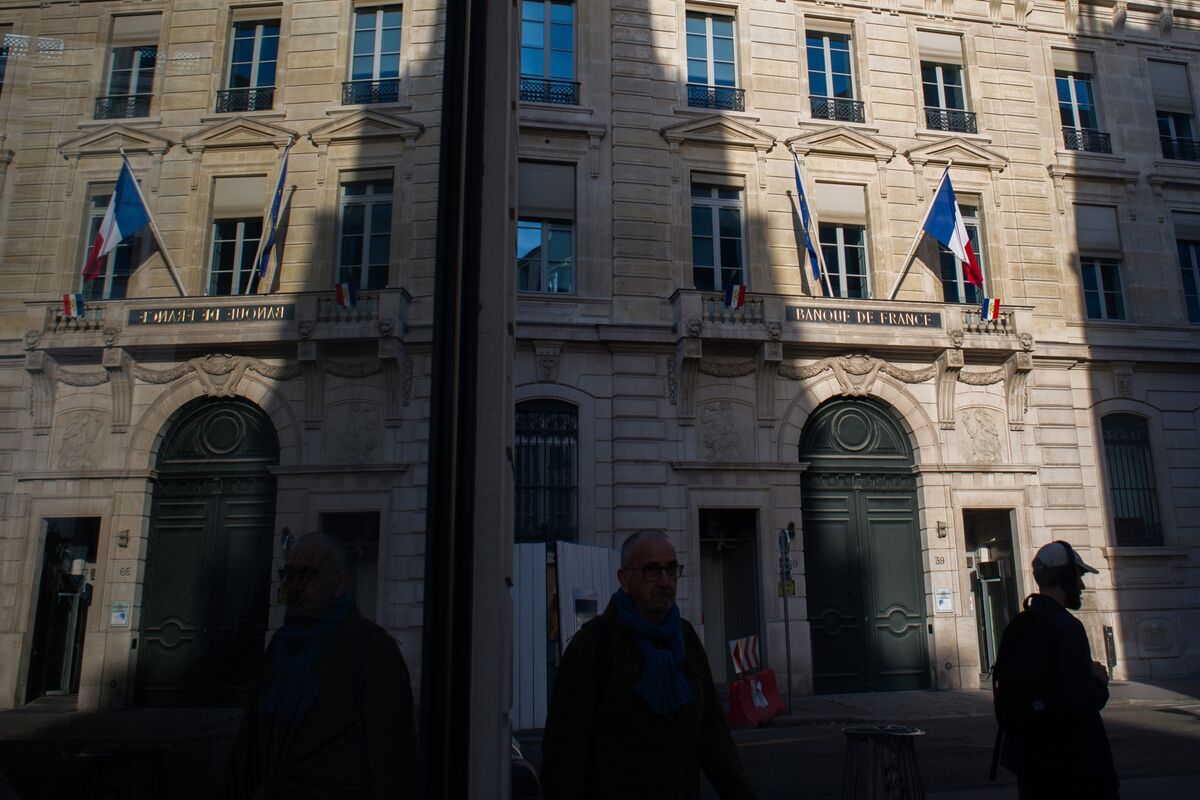 Bank of France Issues Statement on Debt Amid ‘False’ Information