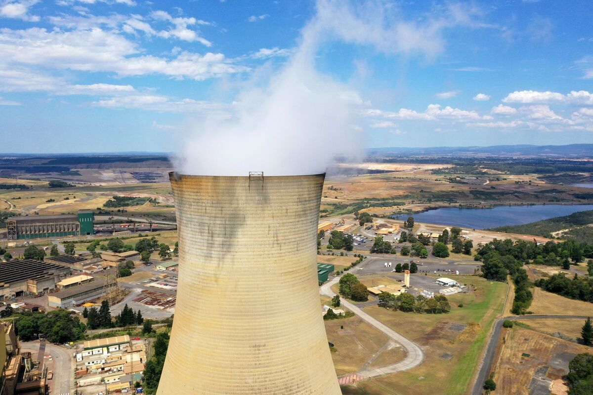 Macquarie Climate Fund Gets A$1 Billion from Australian Pension Macquarie Climate Fund Gets A$1 Billion from Australian Pension