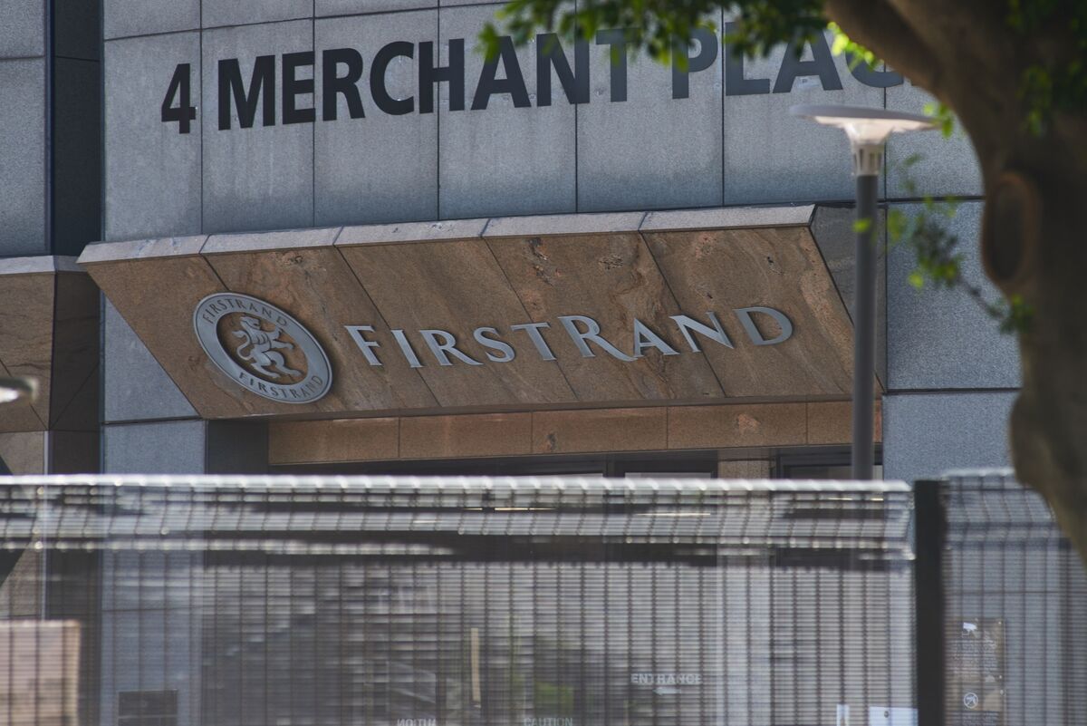 Secret Deal Reeves Mulls Rescuing Banks After Car Loan Saga Guardian - 45qvm01
