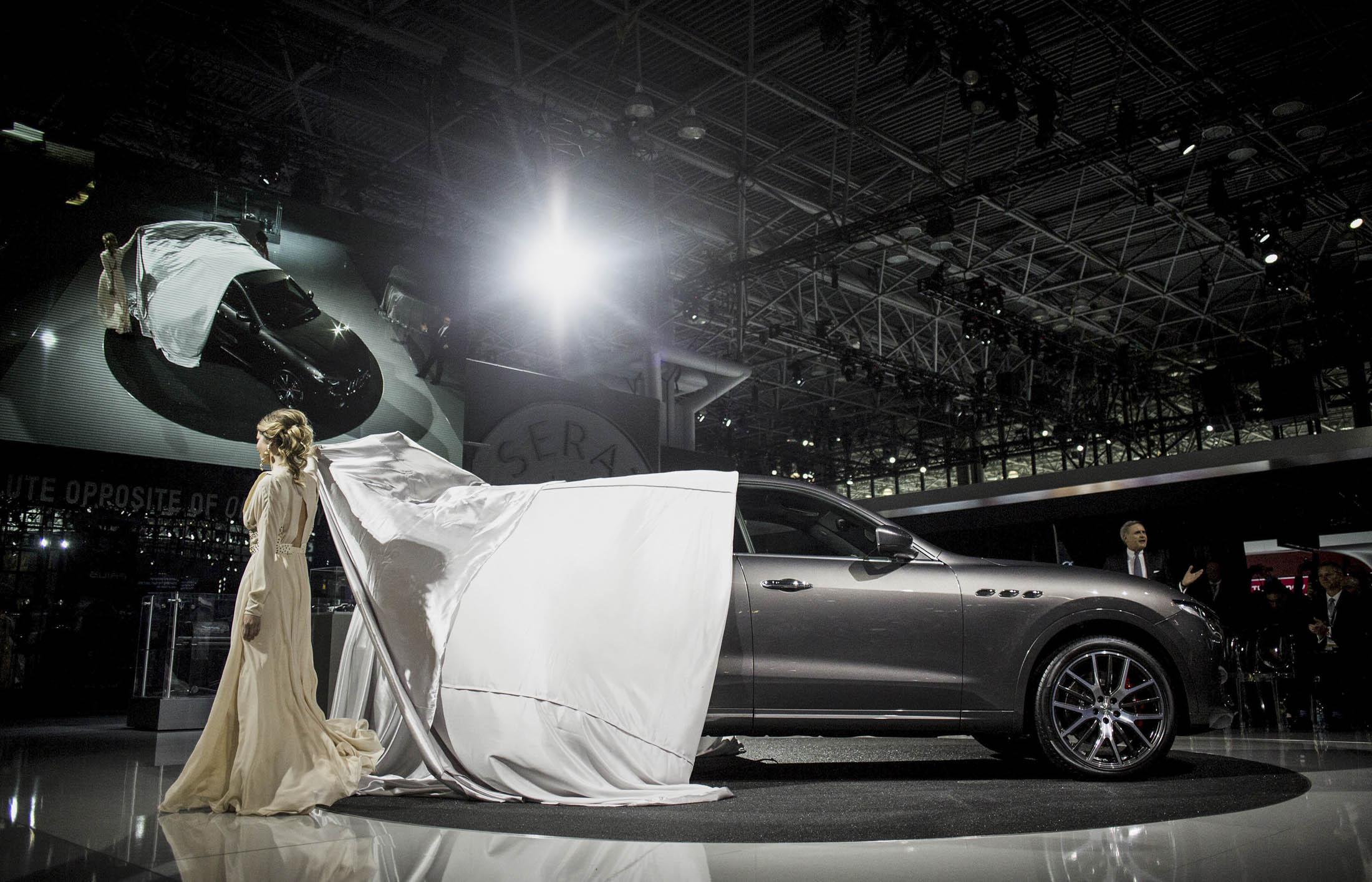 Best Cars New York Auto Show Jaguar, Porsche, Nissan, Audi Bloomberg