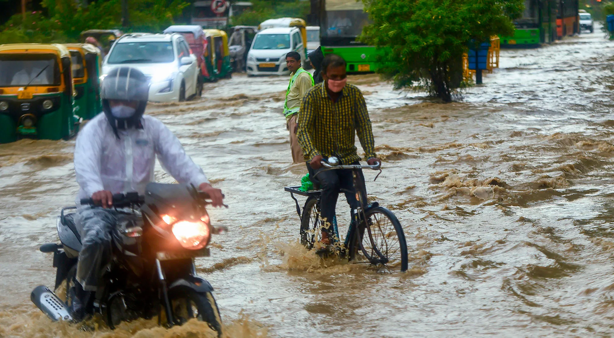 INDIA-WEATHER-MONSOON-FLOOD