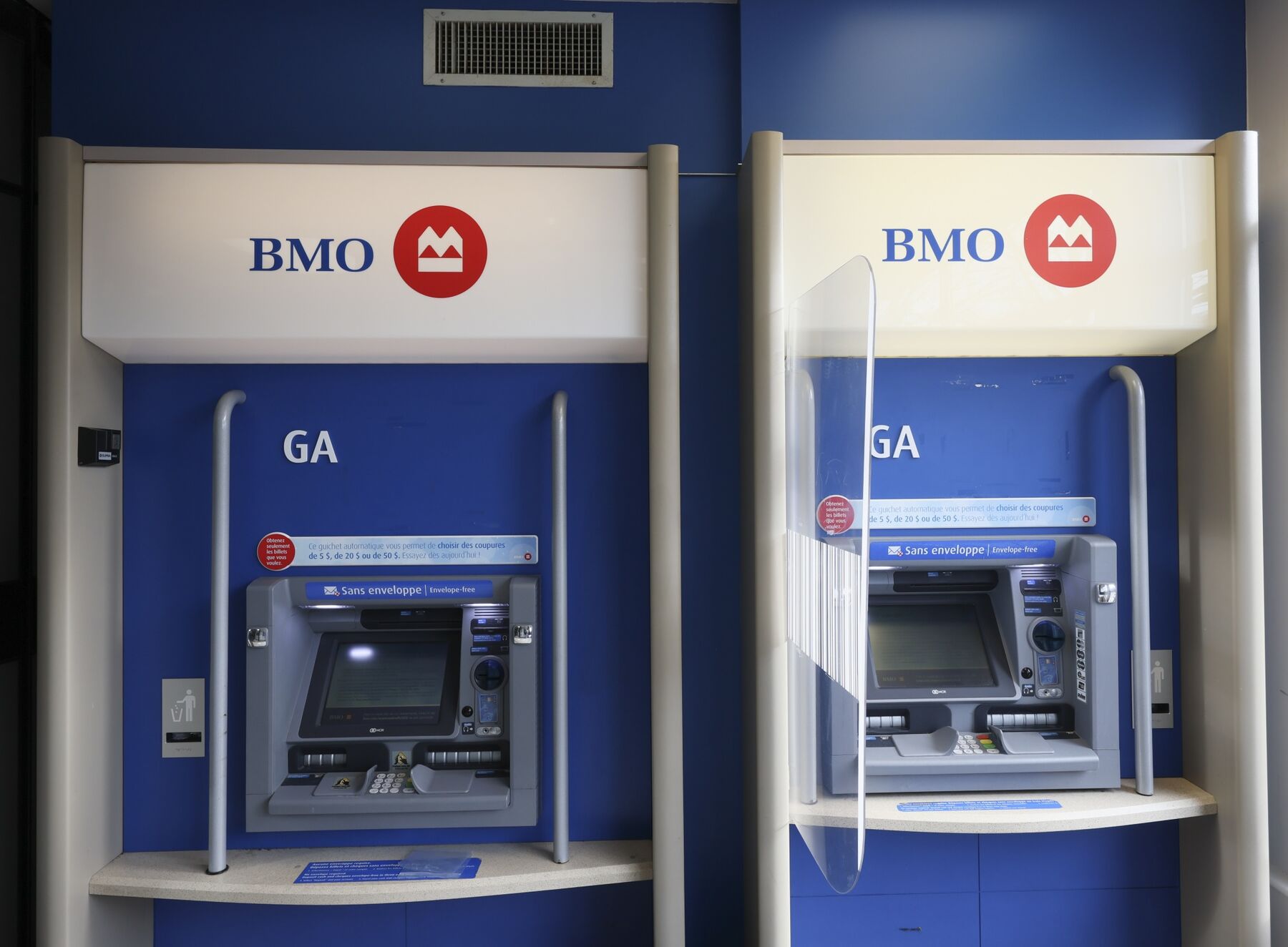 does bmo have a coin machine