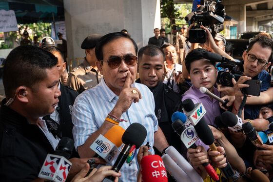 Thaksin Says Thai Election ‘Rigged’ as Allies Challenge Army