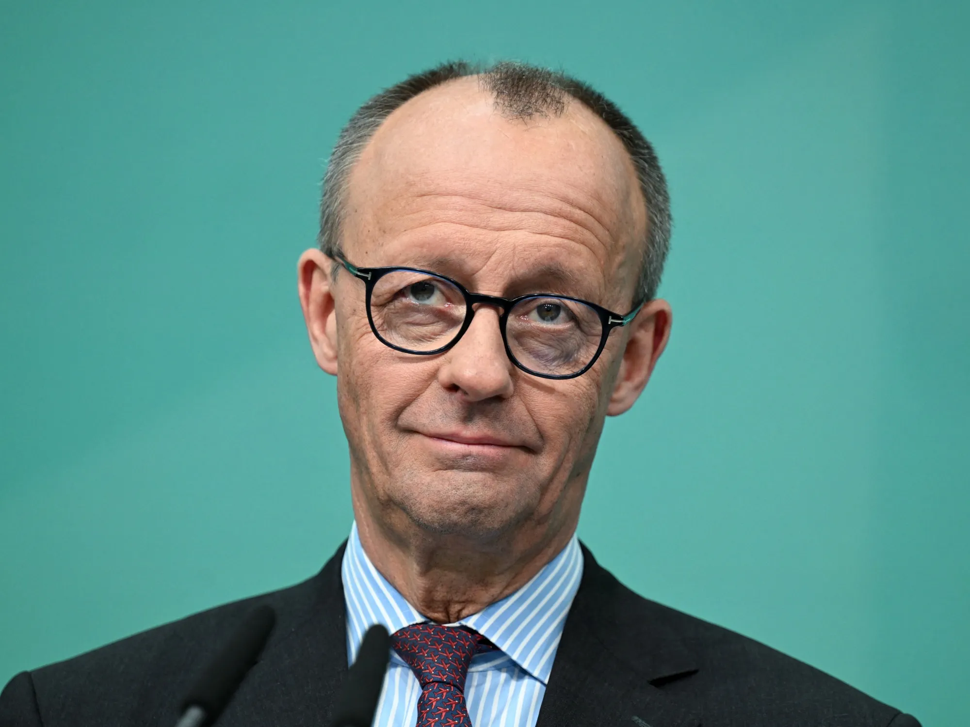 Forging Europe in crisis.