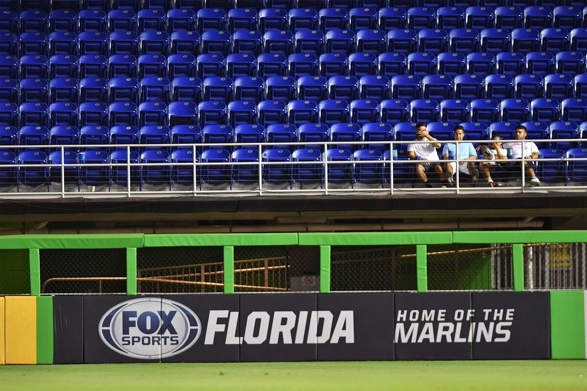 Major League Baseball Strikes Out With Fan Attendance, Again Bloomberg