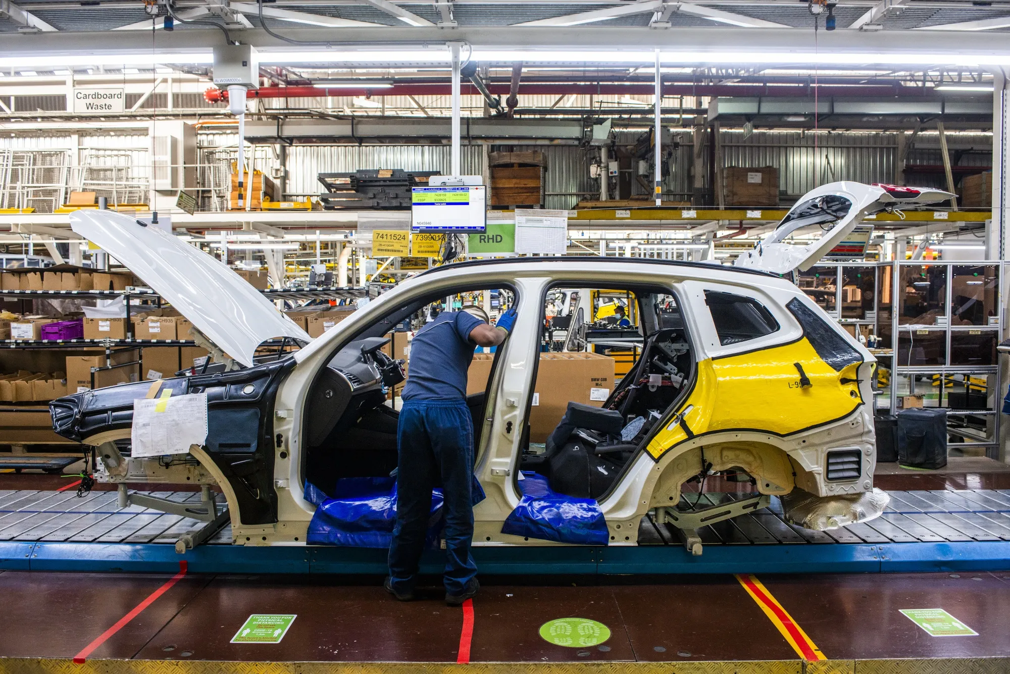 South Africa Factory Sentiment At 13-Year High After Virus Slump - Bloomberg
