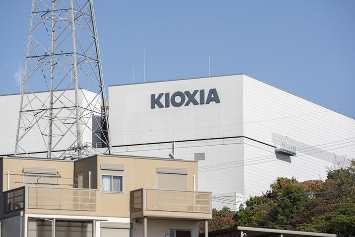 AI Memory Demand Propels Kioxia to World’s Best-Performing Stock