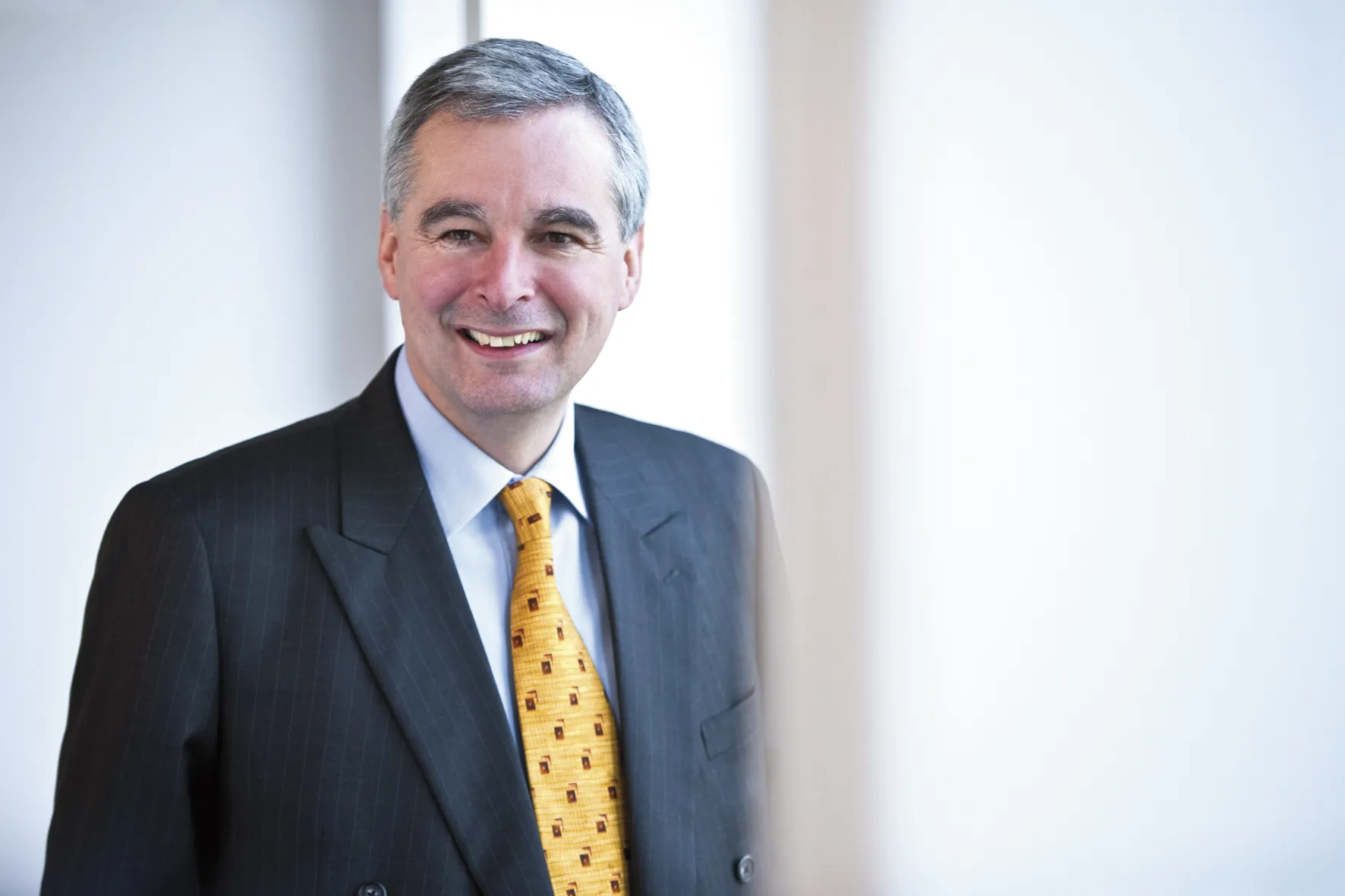 Mike Rees Bitec Standard Chartered Says Deputy CEO, Director Rees to Retire - Bloomberg