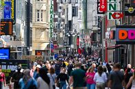 GERMANY-ECONOMY-BUSINESS-RETAIL