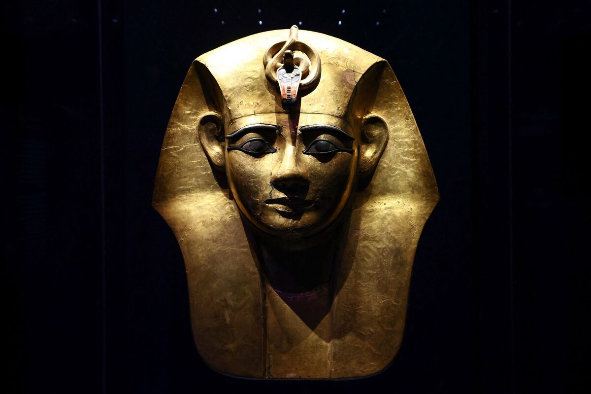 Egypt Says Stolen Pharaoh Bracelet Melted Down After $4,000 Sale