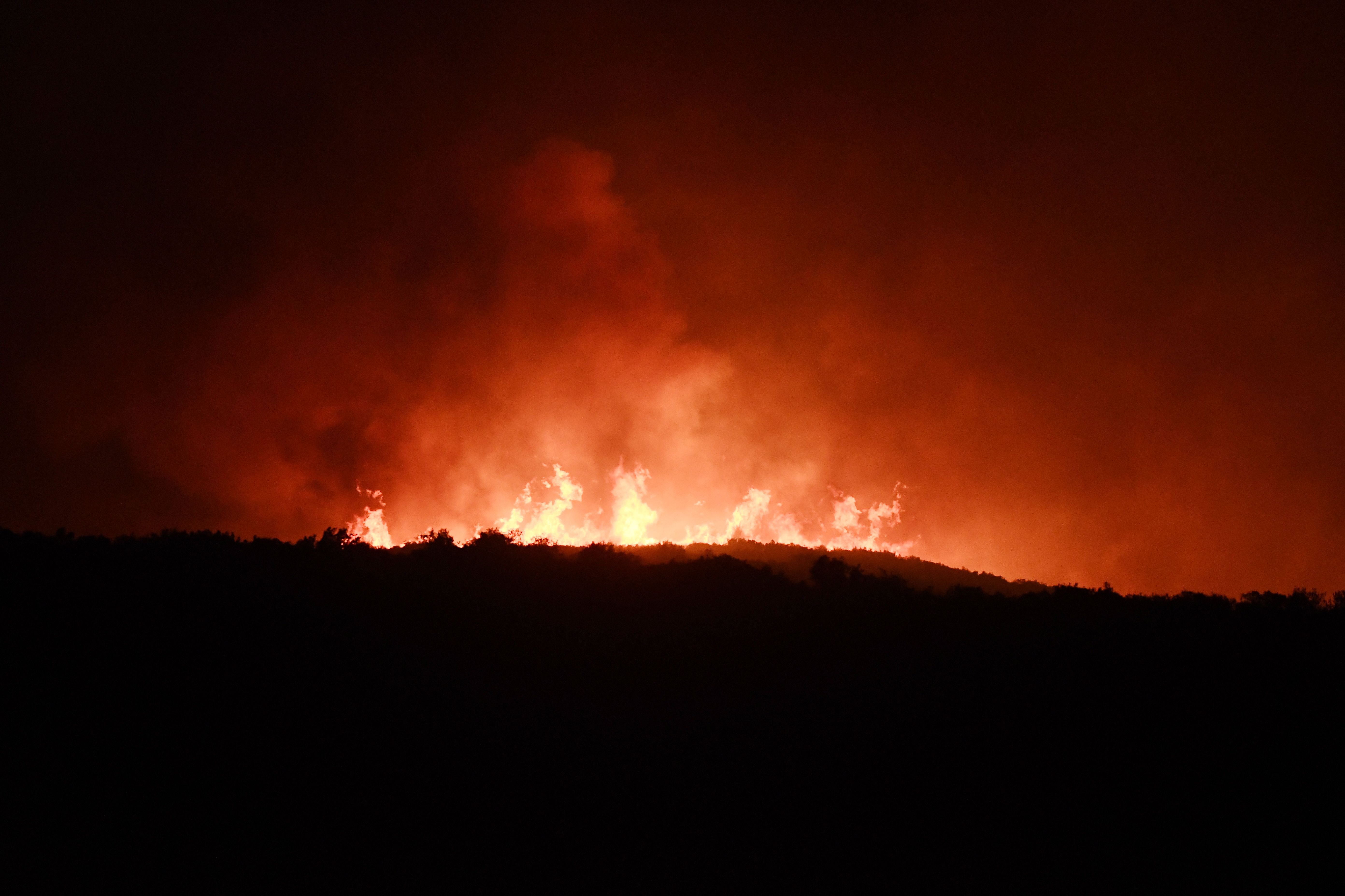 Greece Fights Wildfires as Wind Raises Risk Across Mediterranean ...