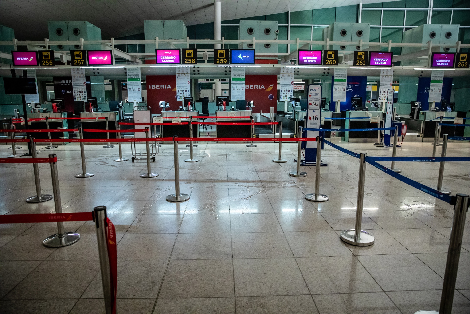 IAG’s Spanish Airlines Tap 1.1 Billion StateBacked Loan Bloomberg