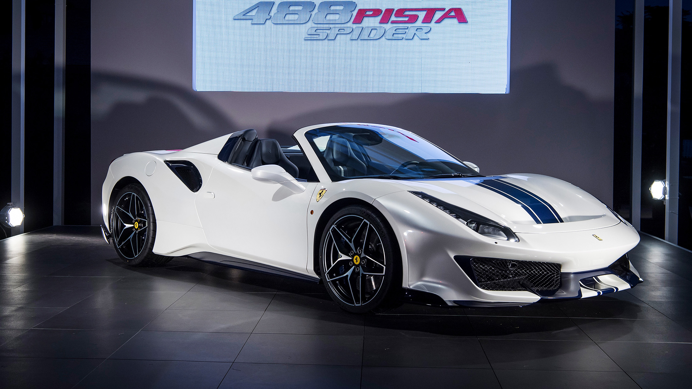 Ferrari 488 Pista Spider Specs, Details, Performance Bloomberg