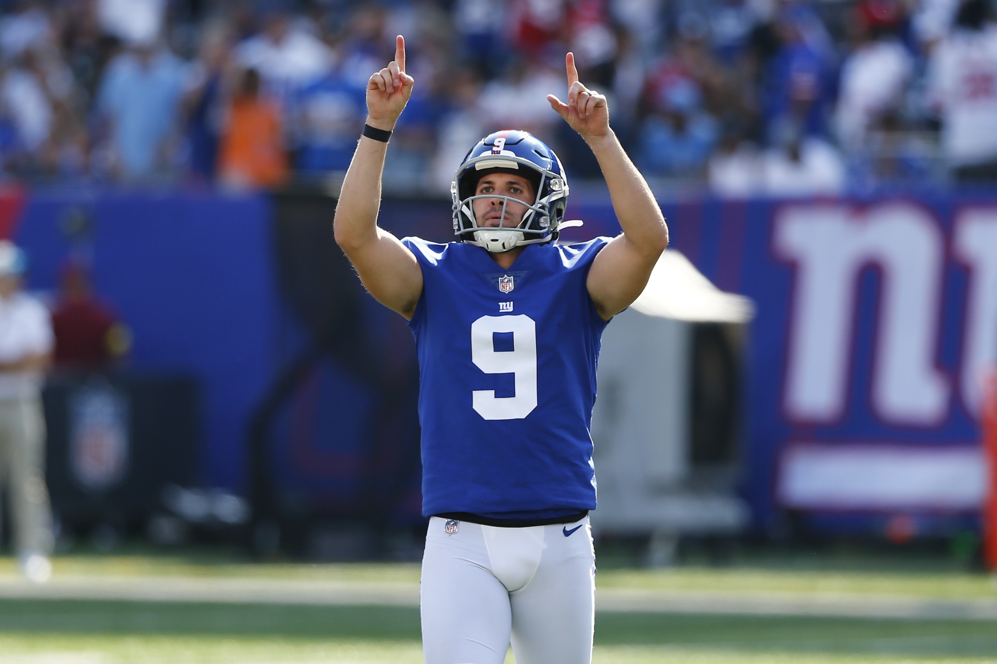 Giants 2-0 for 1st Time in 6 Years, Beat Panthers 19-16 - Bloomberg