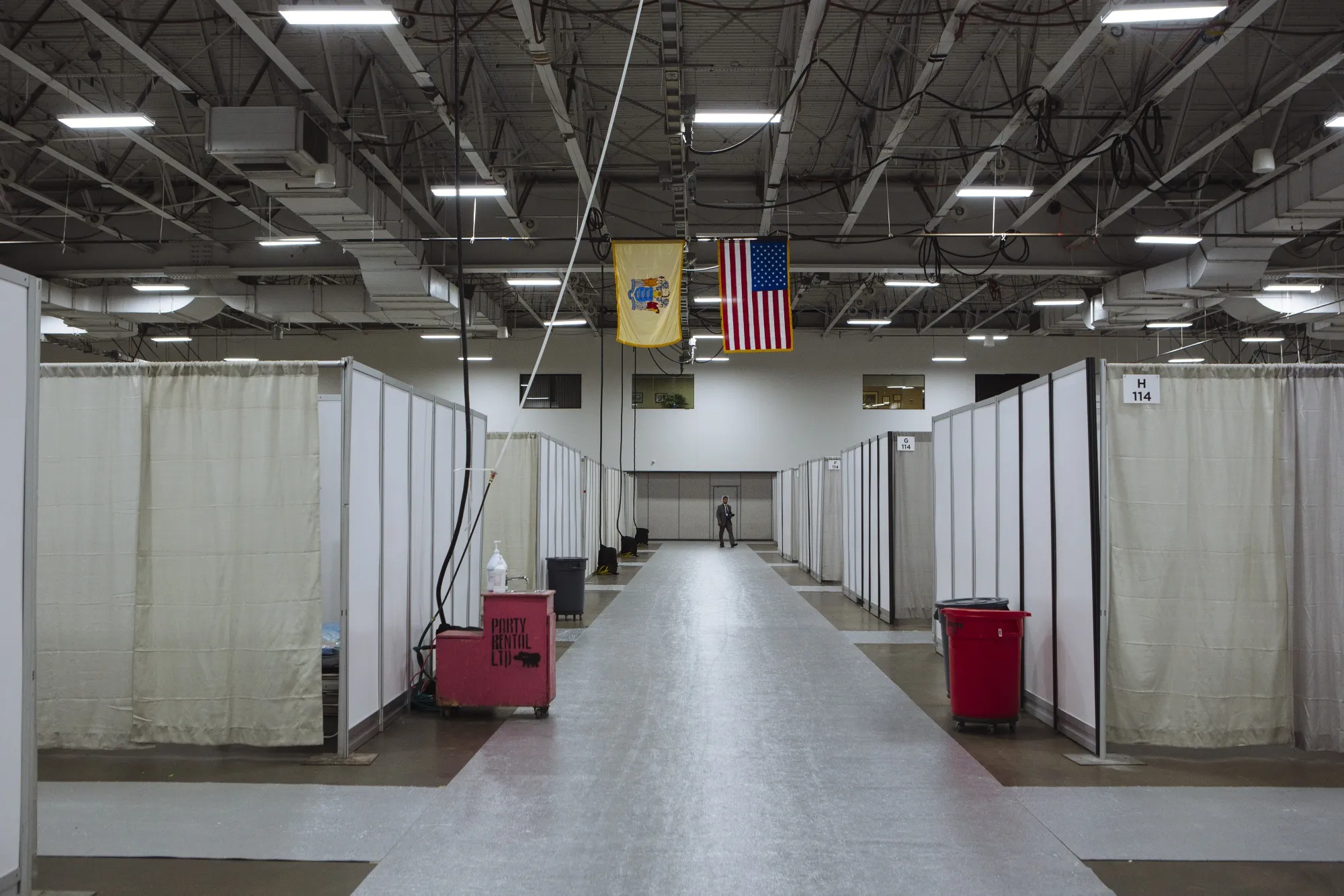 Field Medical Station Opens At Meadowlands Exposition Center To Expand New Jersey's Hospital Capacity 