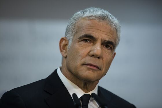 Unlikely Alliance Forms Israeli Government to Oust Netanyahu
