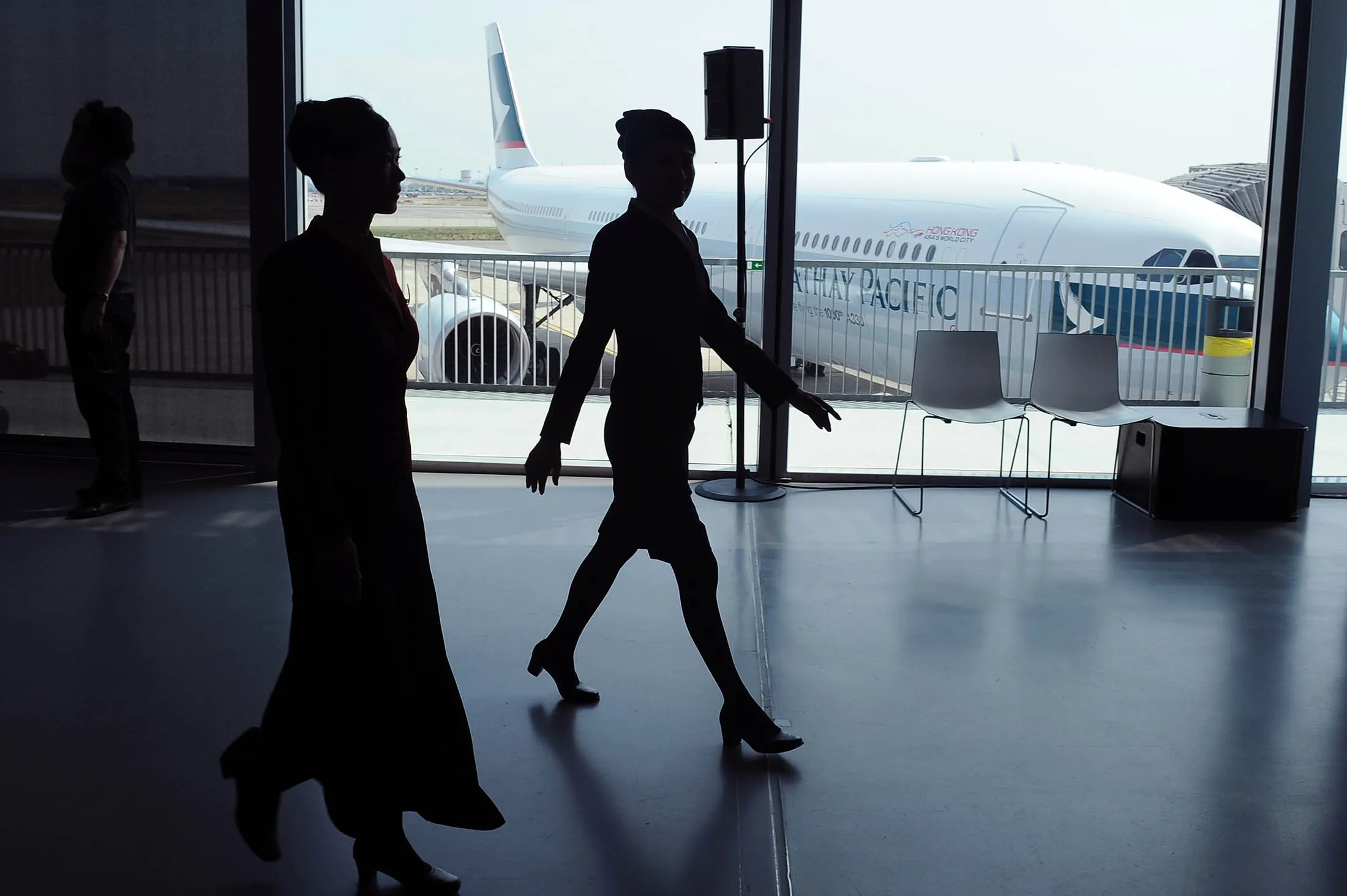 1471566543_cathay pacific
