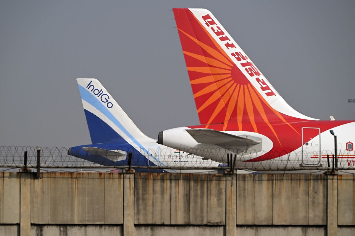 bloomberg.com - Mihir Mishra - India Airlines Warn of Flight Suspensions as War Drives Up Fuel Cost