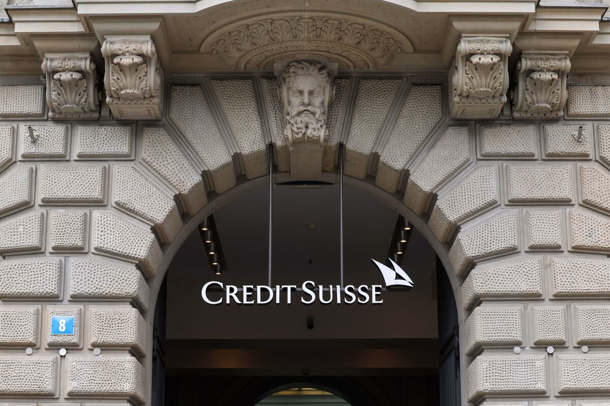 Credit Suisse Readies for More Job Cuts, Financial News Says