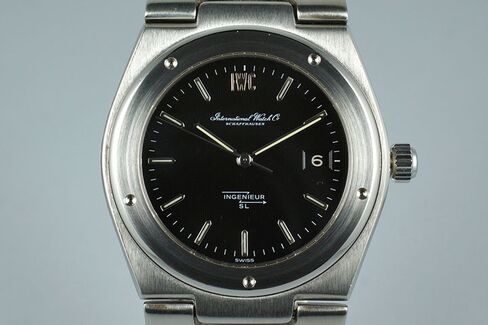The Ingenieur SL is one of the most iconic watches of the 1970s.